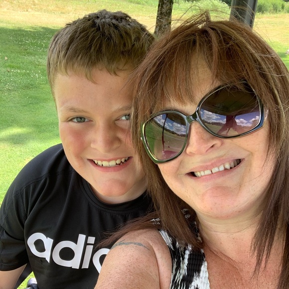 Meet your Posher, Tracy, (formally Adensdream) - Picture 7 of 12